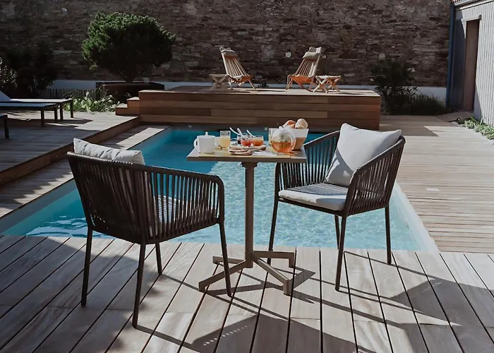 فندق مبيت وإفطار L'envie 4*