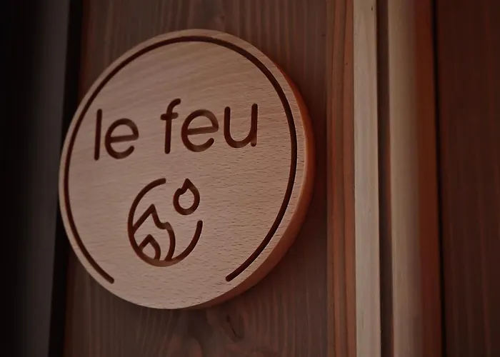 L'envie 4* سانت جيل كروا دي فيي