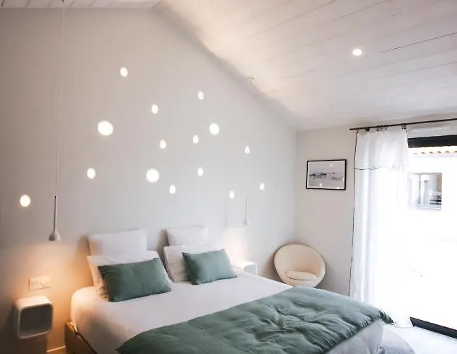 فندق مبيت وإفطار L'envie 4*