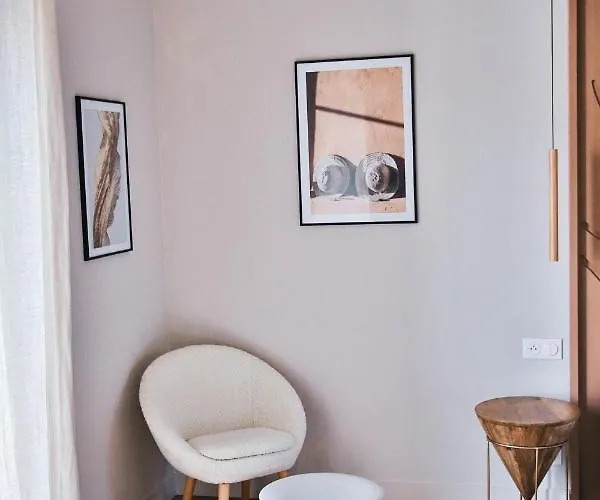 فندق مبيت وإفطار L'envie 4*