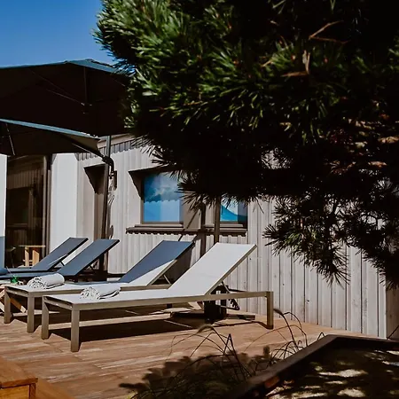 L'envie Bed & Breakfast 4*